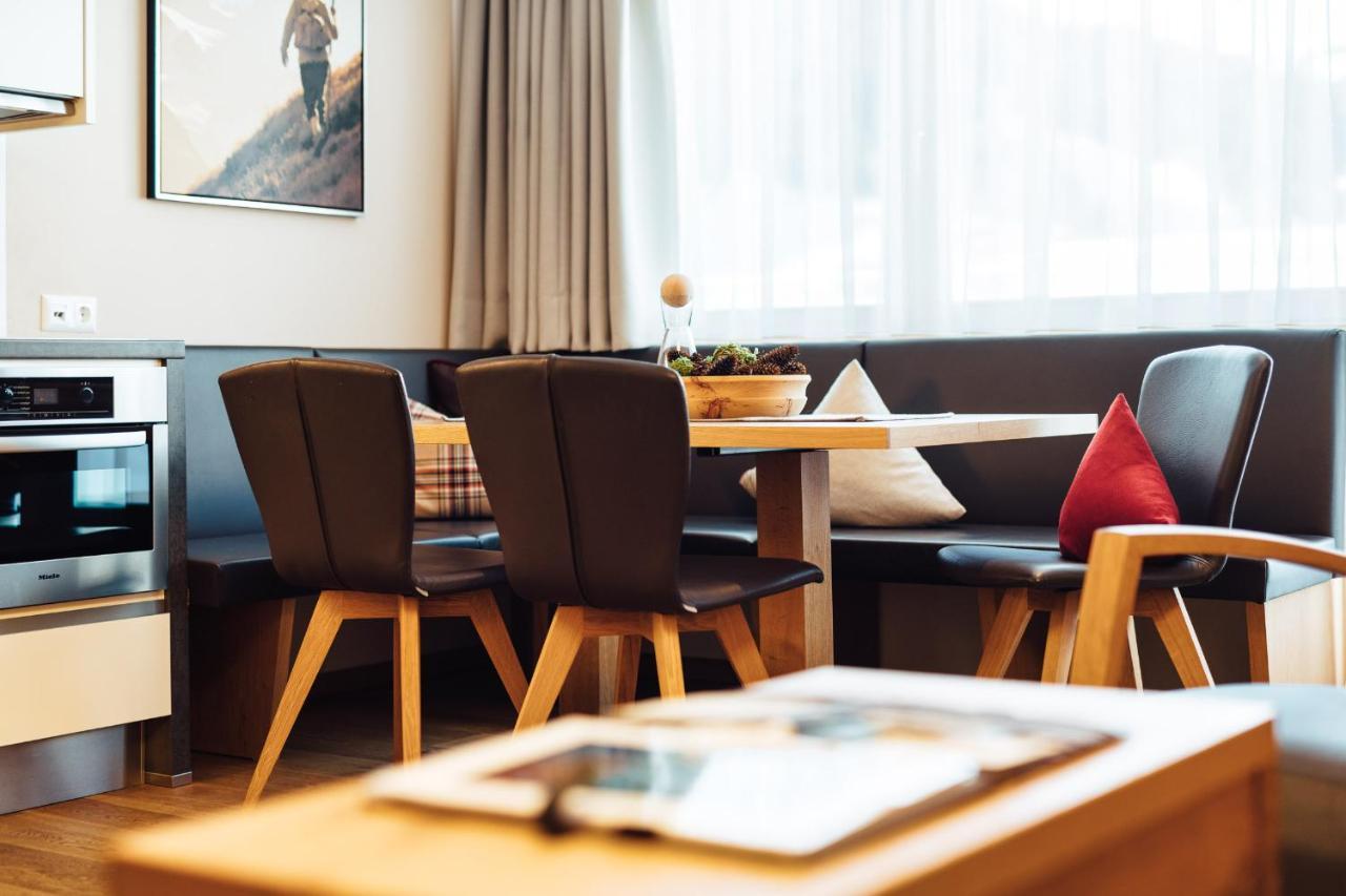 Schneeweiss Lifestyle - Apartments - Living Serfaus Zewnętrze zdjęcie