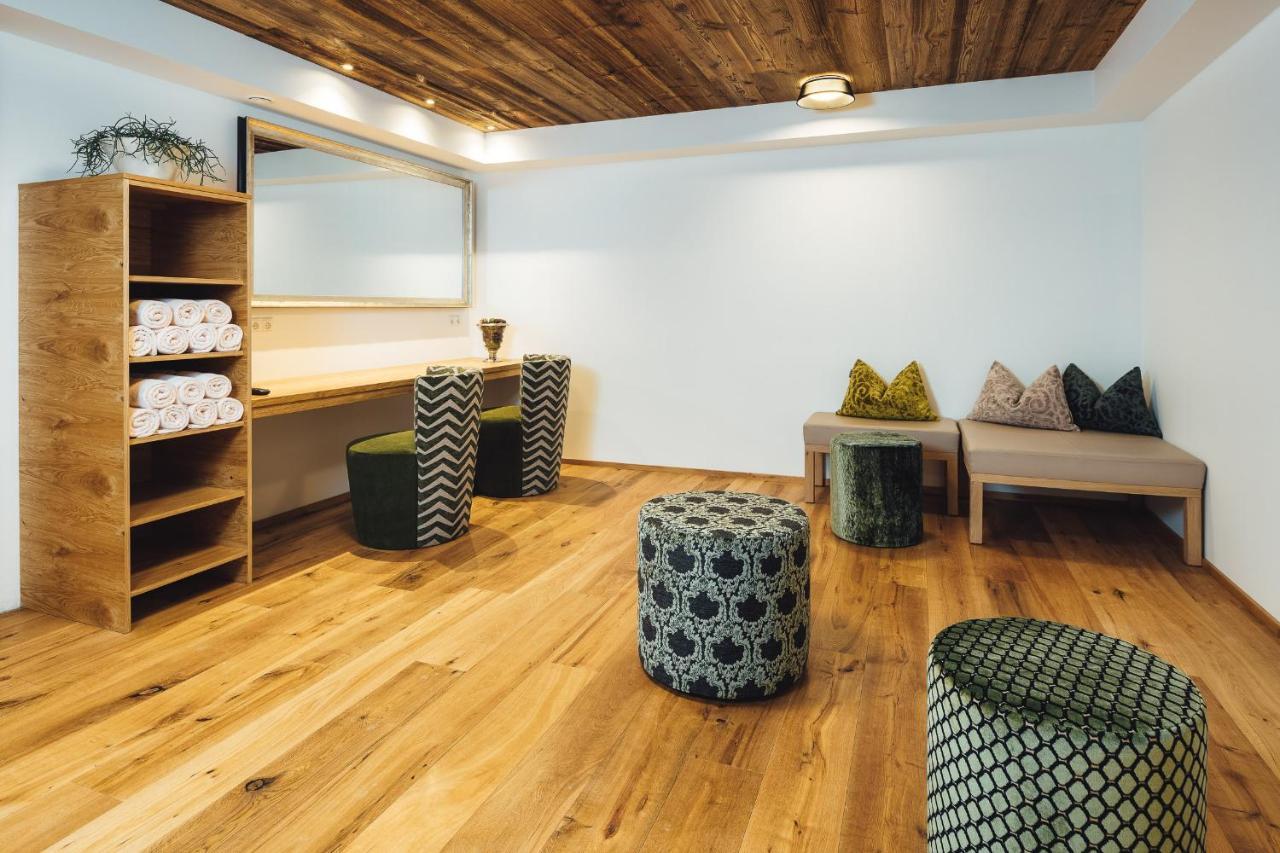 Schneeweiss Lifestyle - Apartments - Living Serfaus Zewnętrze zdjęcie